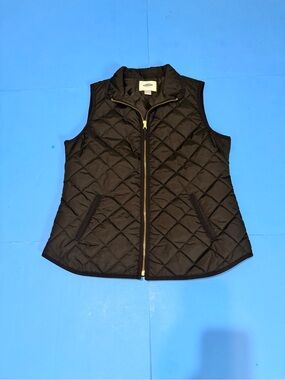 Old Navy Black Quilted Vest with Gold Hardware